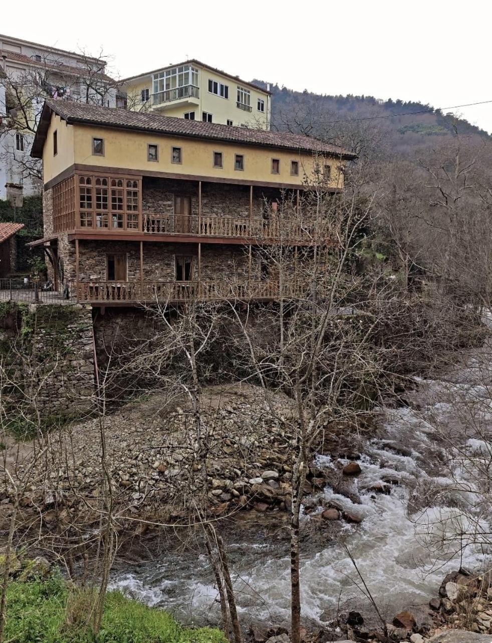 Acea Do Bubal Affittacamere Os Peares Esterno foto